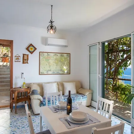 Apartman Sea Side Solandra Praiano