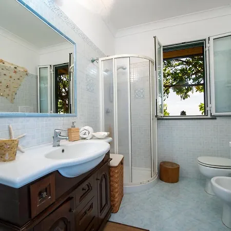 Apartment Sea Side Solandra