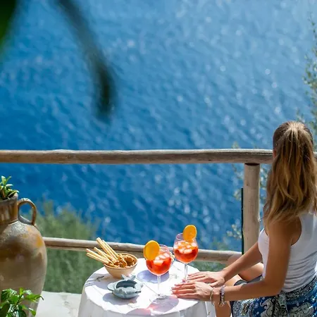 Sea Side Solandra * 普莱亚诺