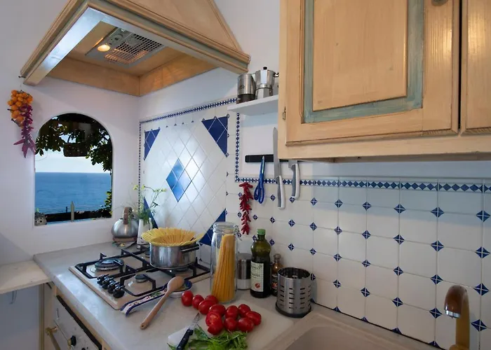 Sea Side Solandra Apartament